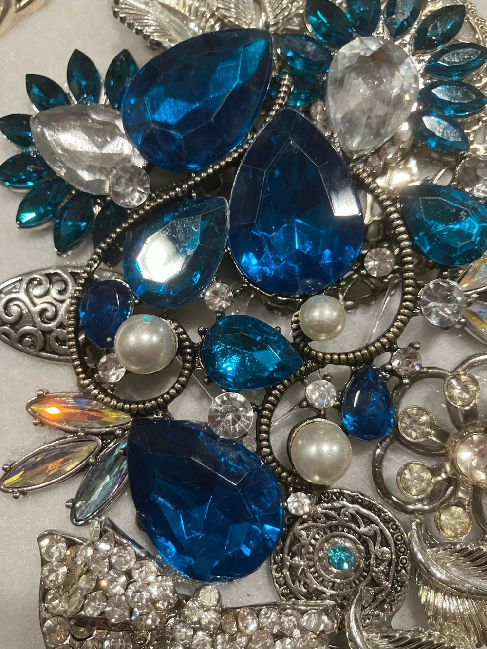 Blue Gem Floral Wall Decor Frame